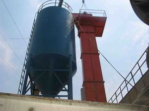 山東斗提機(jī)
